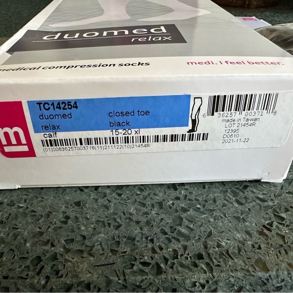 Medi duomed Relax Compression Socks Black 15-20 mmHg Calf Closed Toe XL NEW - Picture 6 of 6